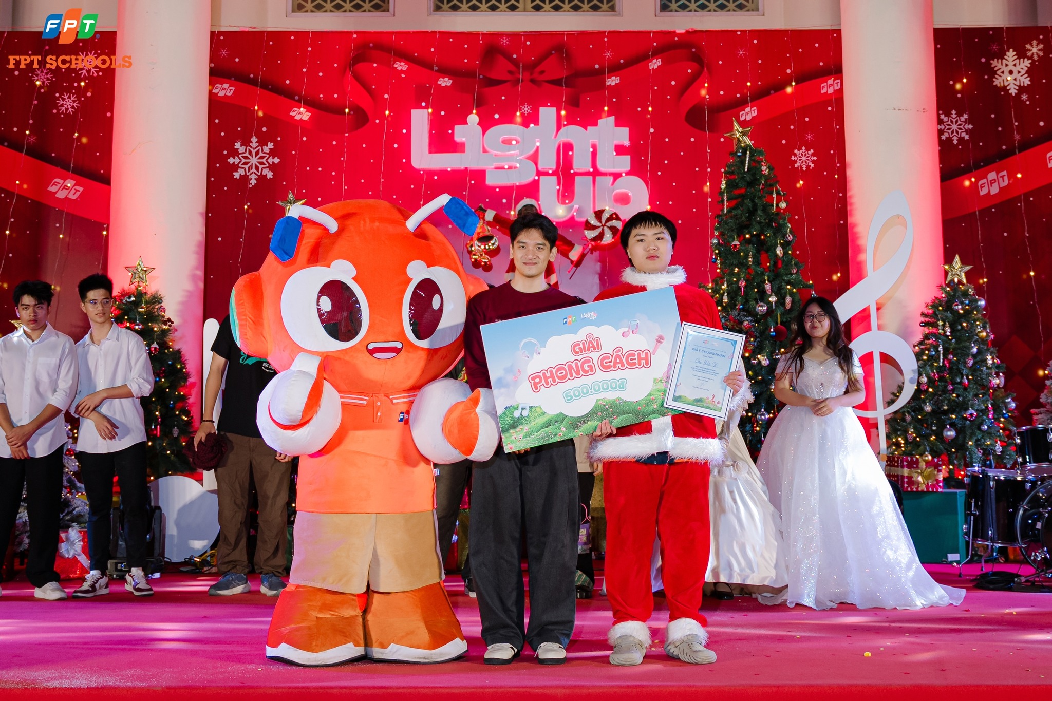 chung kết Light Up 2025 