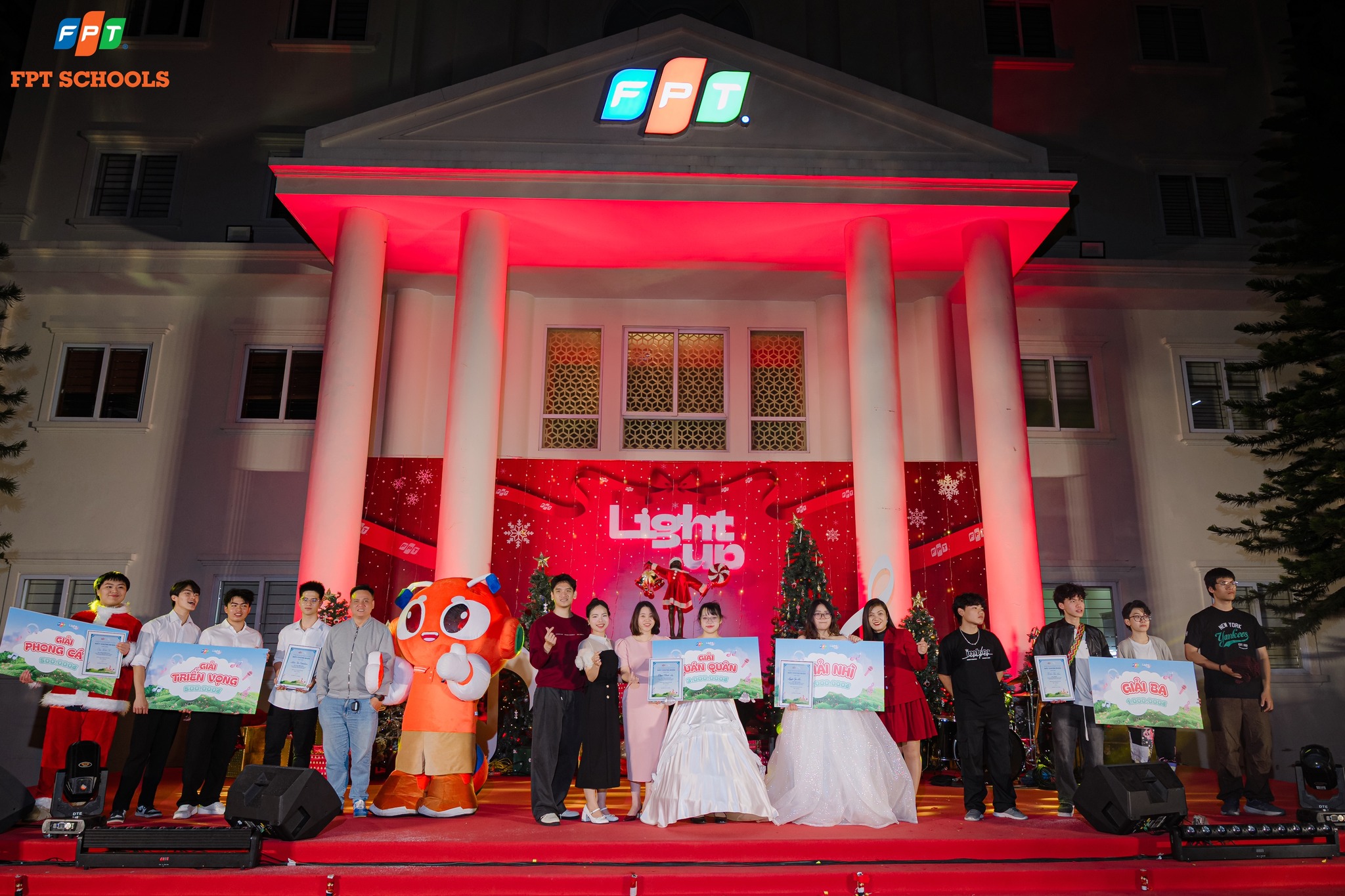 chung kết Light Up 2025 