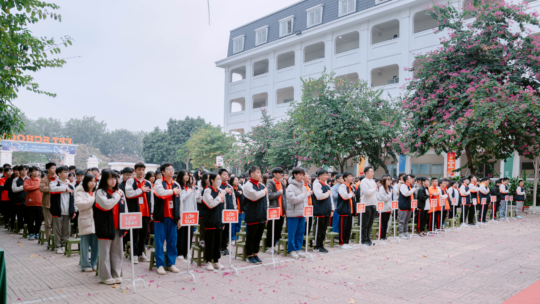 buổi sinh hoạt dưới cờ đầu năm 2026